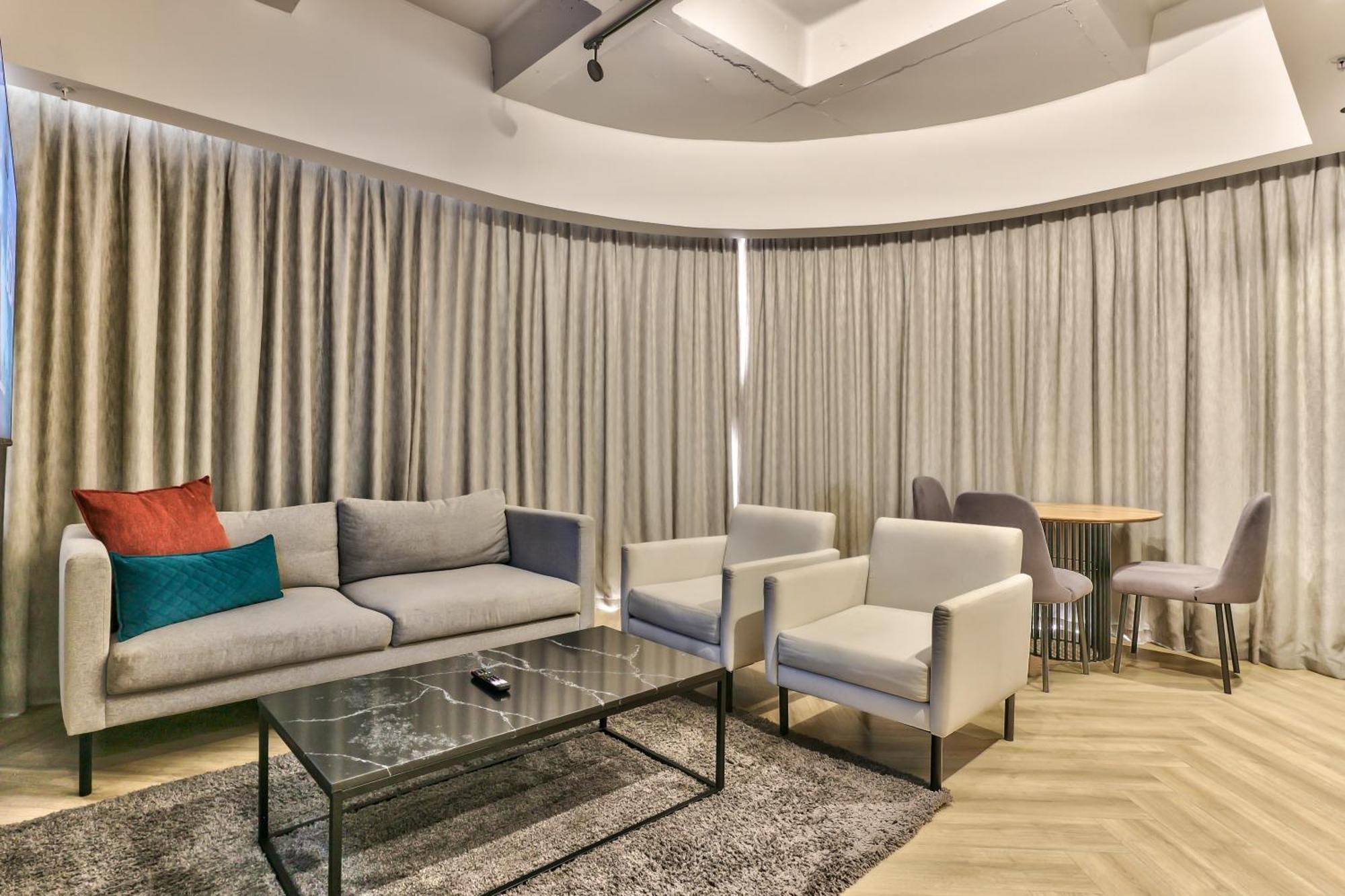 Hotel Wink One Thibault Cidade Do Cabo